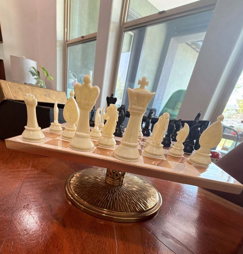 Vintage 1960 MCM Chess Set Pedestal Miniature Magnetic Gold Cream All Pieces